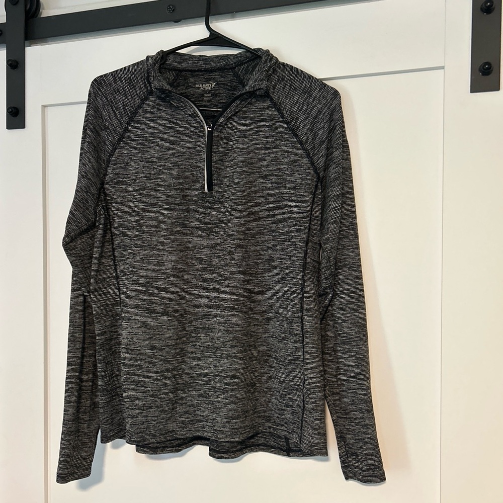 Old Navy Active Black and White Zip Pullover